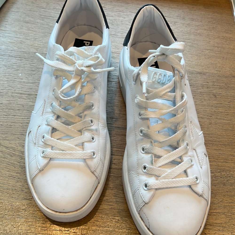Golden Goose Women’s Pure Star with black tab